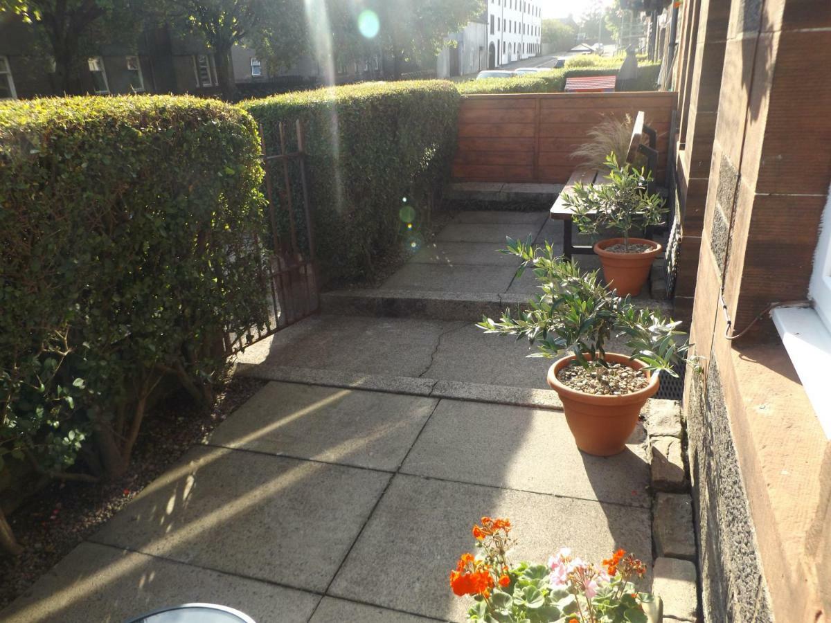 Roy Place Gdn Apartment Campbeltown Luaran gambar